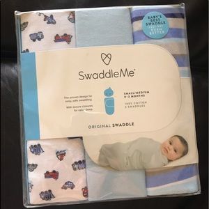 Swaddle blankets